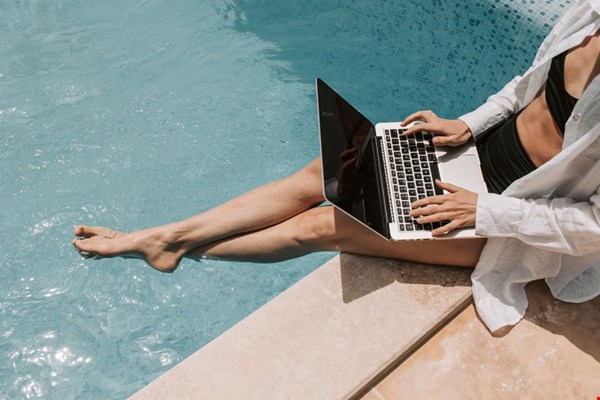 Waarom onbeperkt internet handig is voor een dag vol inspiratie, shoppen en onderweg zijn